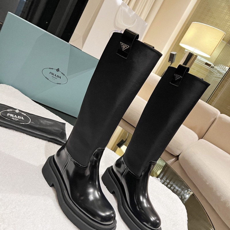 Pra*a boots